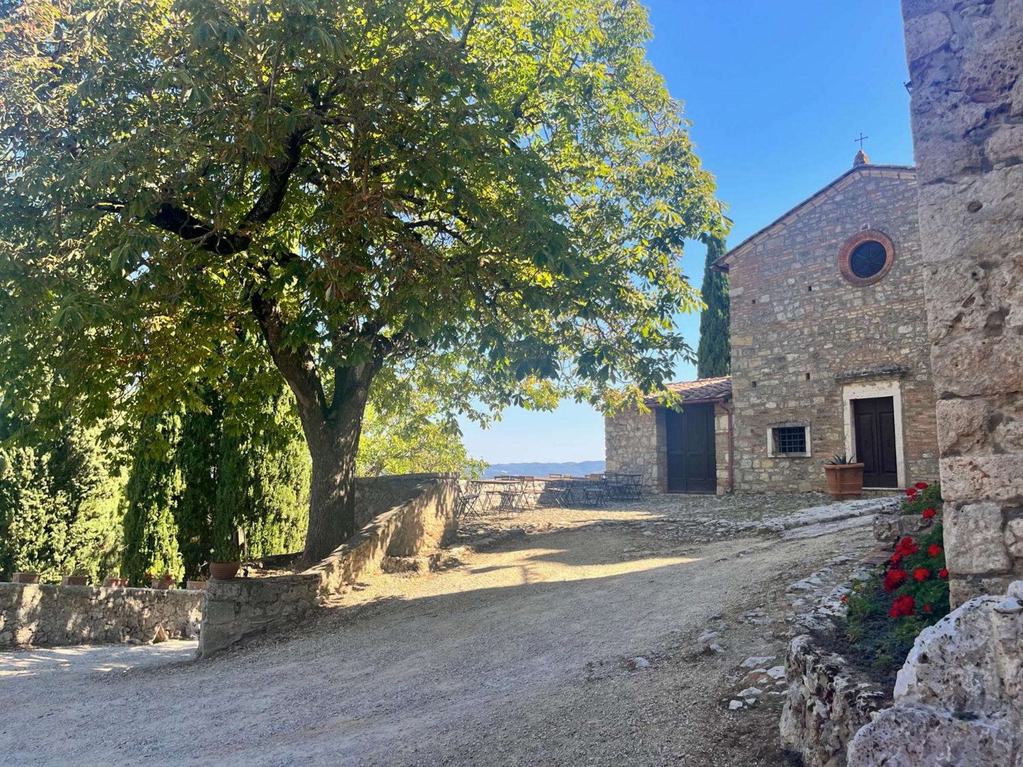 Castel Pietraio Villa Монтериджони Екстериор снимка