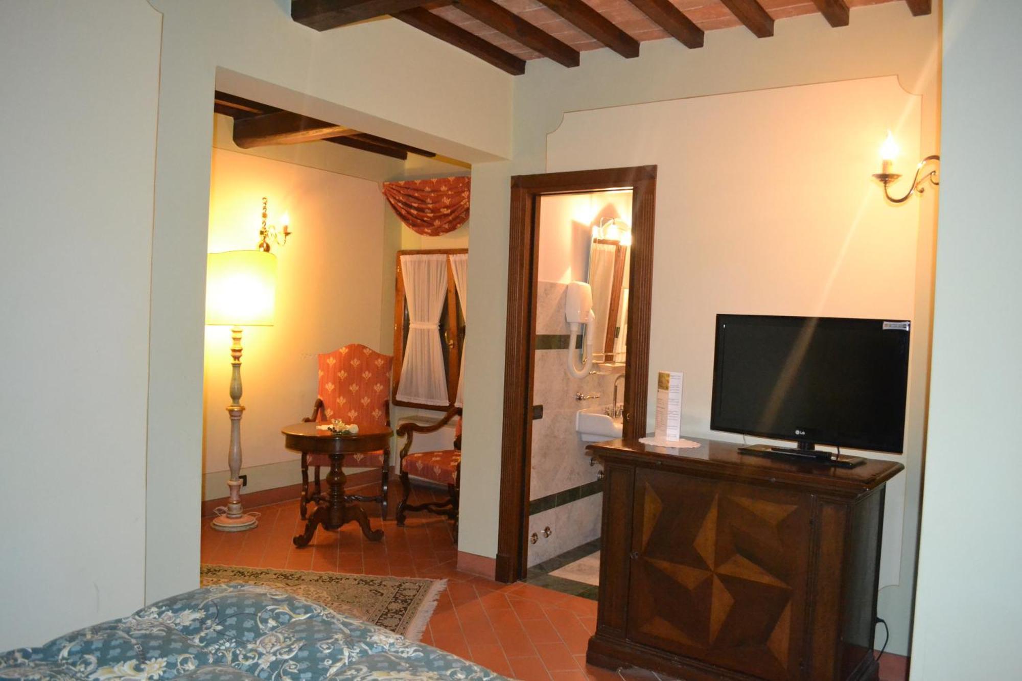 Castel Pietraio Villa Монтериджони Екстериор снимка