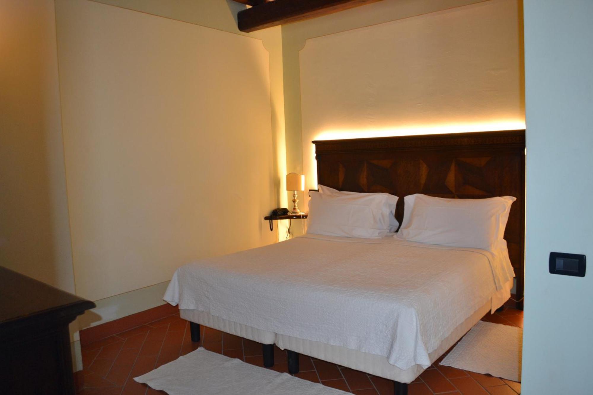 Castel Pietraio Villa Монтериджони Екстериор снимка